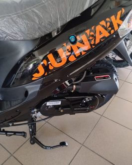 Junak 104